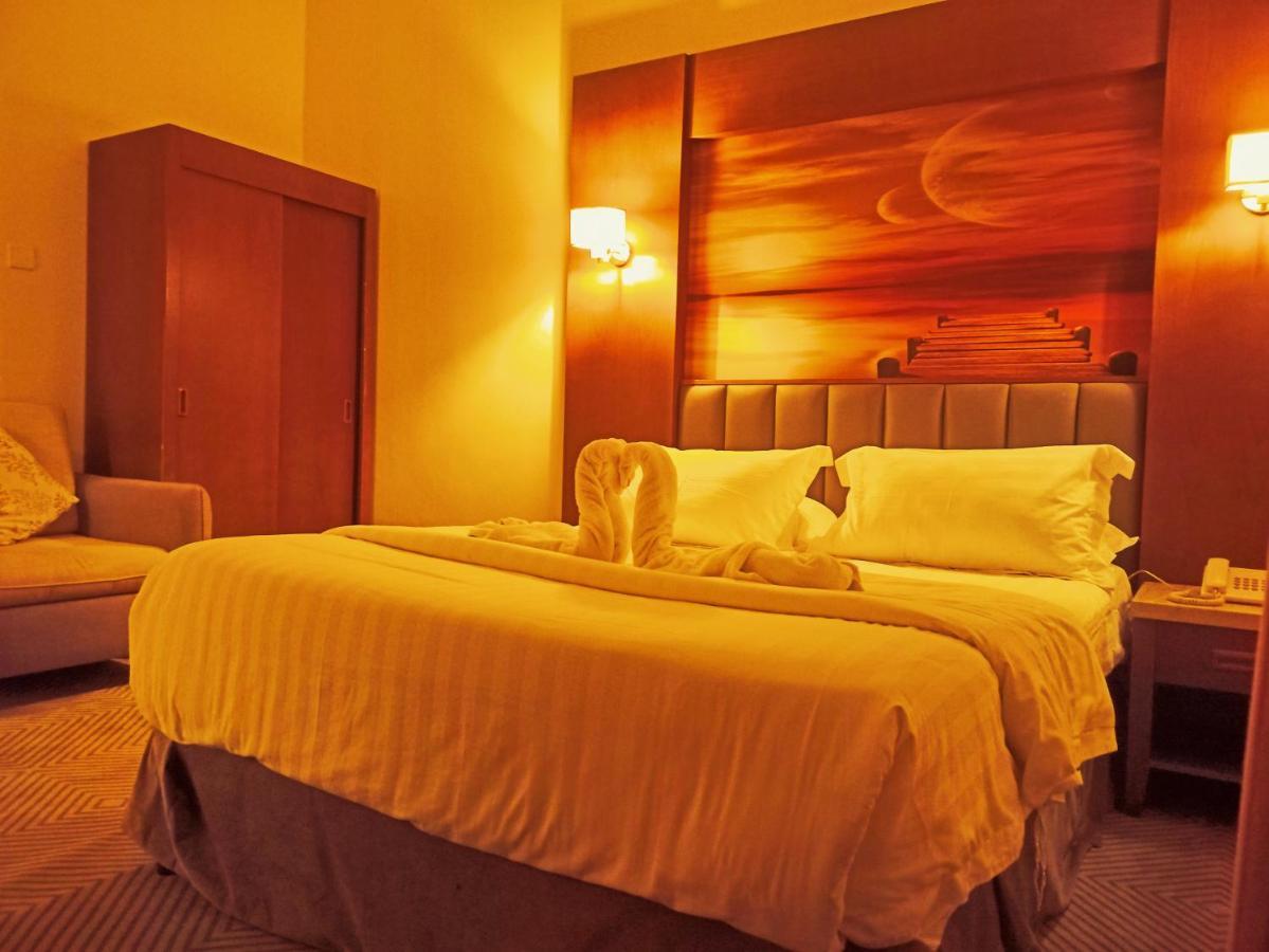 Taraf Yanbu 2 Aparthotel Kültér fotó