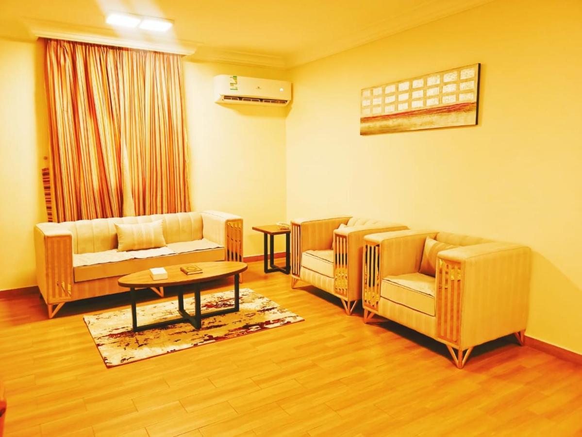 Taraf Yanbu 2 Aparthotel Kültér fotó