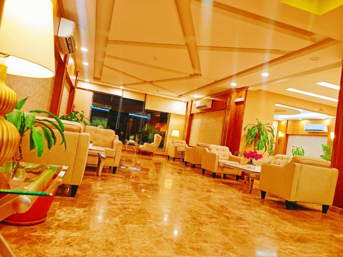 Taraf Yanbu 2 Aparthotel Kültér fotó