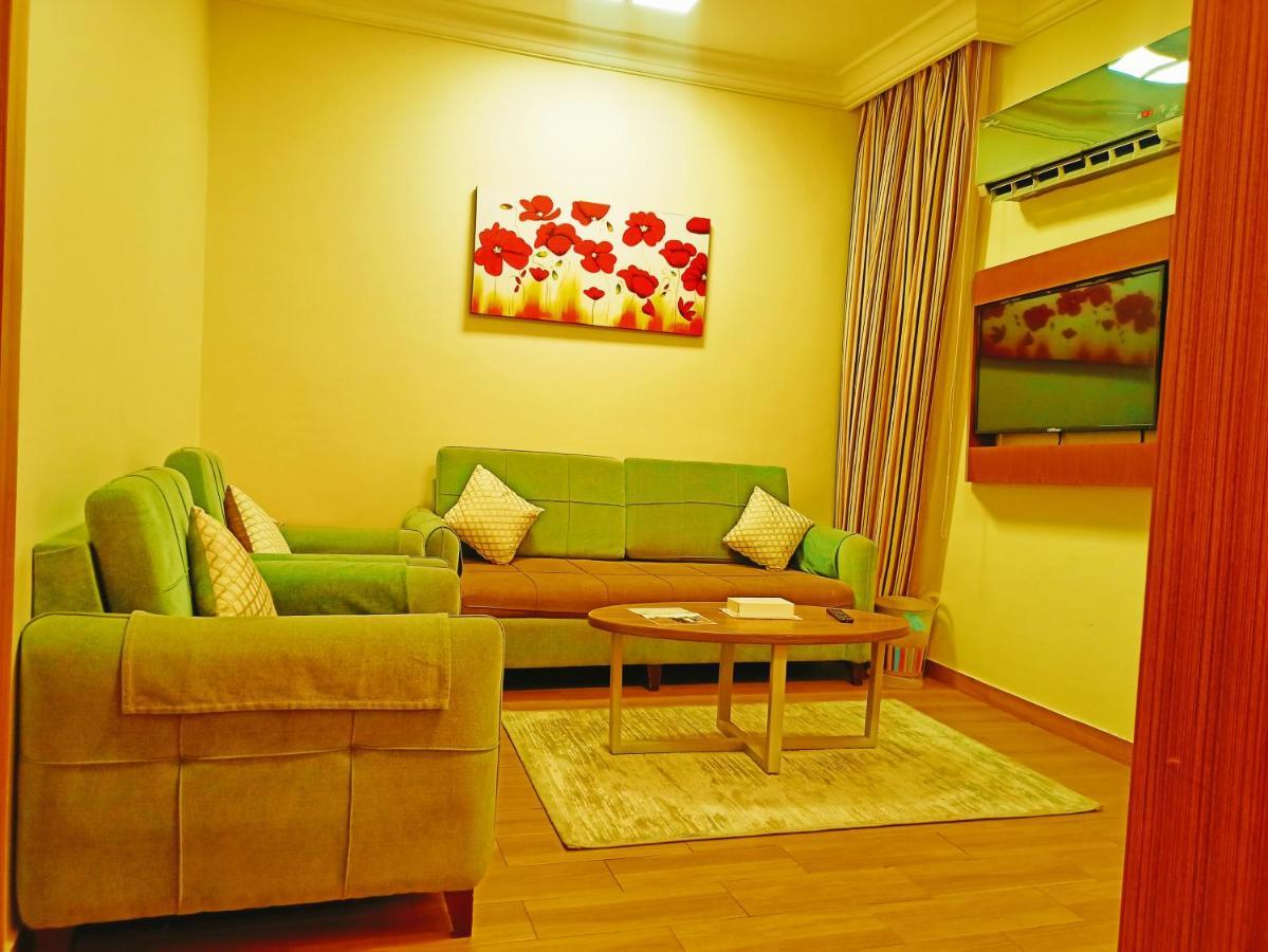 Taraf Yanbu 2 Aparthotel Kültér fotó